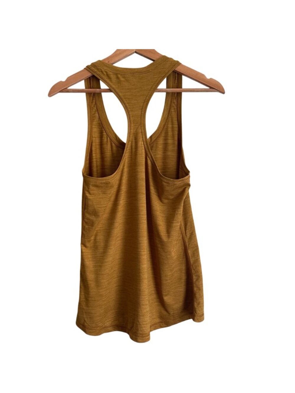 Vuori Womens Minimalist Athleisure Racerback Tank Top Size XS Yoga Activewear - Picture 2 of 7